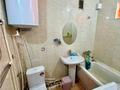 3-комнатная квартира · 63 м² · 5/5 этаж, Пришахтинск, 23й микрорайон 1 за 14.5 млн ₸ в Караганде, Алихана Бокейханова р-н — фото 4