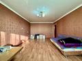 3-комнатная квартира · 63 м² · 5/5 этаж, Пришахтинск, 23й микрорайон 1 за 14.5 млн ₸ в Караганде, Алихана Бокейханова р-н