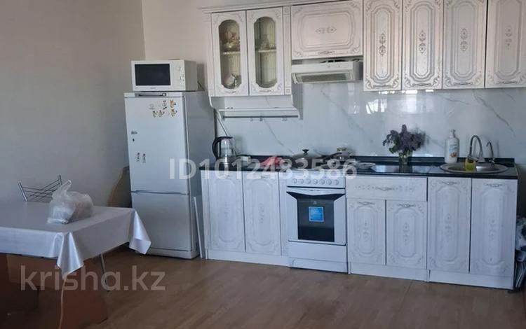 1-комнатная квартира · 42 м² · 8/12 этаж, Момышулы 6/3 за 29 млн ₸ в Астане, Алматы р-н — фото 2