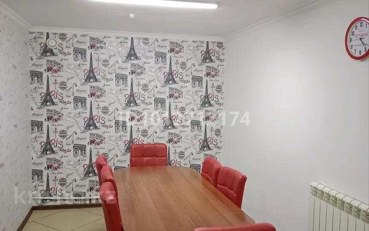 Образование · 20 м² за 80 000 ₸ в Актобе, мкр 12 — фото 2