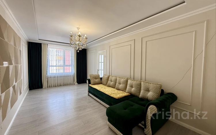 3-комнатная квартира · 73 м² · 18/21 этаж, Ул. С.Шаймерденова 8 за 280 000 ₸ в Астане, Сарайшык р-н — фото 2