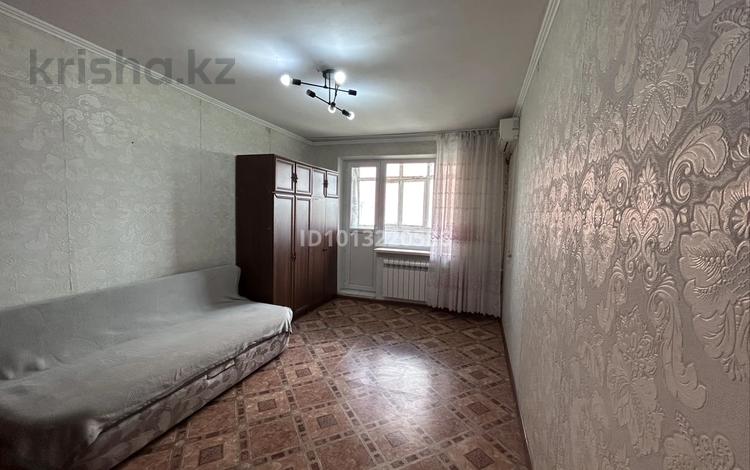 1-комнатная квартира · 38 м² · 5/5 этаж, мкр 8 70/1 за 120 000 ₸ в Актобе — фото 2