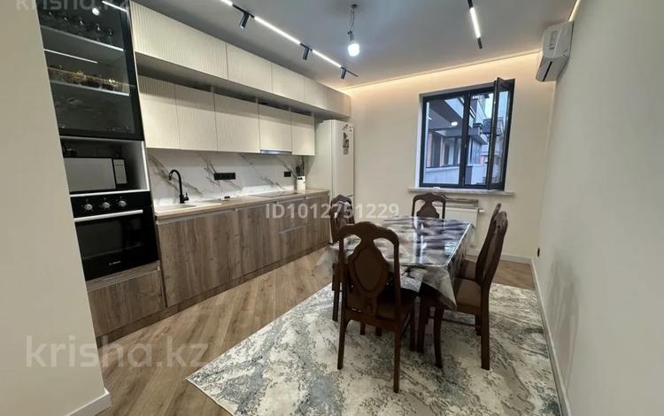 2-бөлмелі пәтер · 83 м² · 12/13 қабат, мкр Астана 1/18 — Саина - Шаляпина, бағасы: 78 млн ₸ в Алматы, Ауэзовский р-н — фото 2