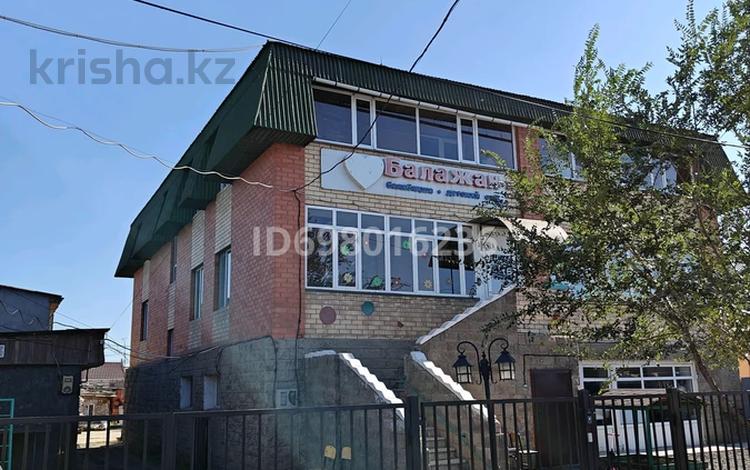 Отдельный дом · 18 комнат · 800 м² · 10 сот., Ардагерлер 24 за 185 млн ₸ в Астане, Сарыарка р-н — фото 14