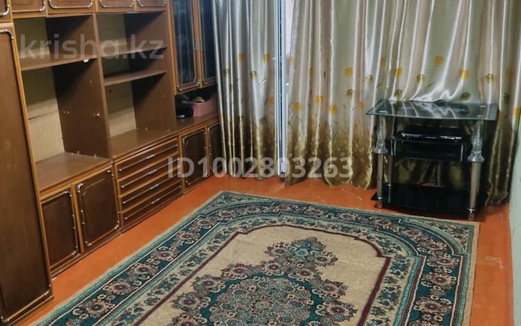 1-бөлмелі пәтер · 32 м² · 4/5 қабат, Мкр каратау 21 21, бағасы: 75 000 ₸ в Таразе — фото 2