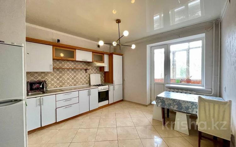 2-комнатная квартира · 70 м² · 2/9 этаж, Б. Момышулы 4 за 33 млн ₸ в Астане, Алматы р-н — фото 12