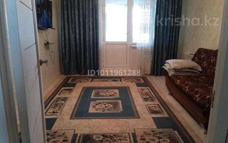 2-комнатная квартира · 65 м² · 5/5 этаж, 3мкр 37 — Жанында Айгул садик,М.Ауезов мектеп бар.Қаланың ортасында орналасқан. за 8 млн ₸ в Жанатасе — фото 2