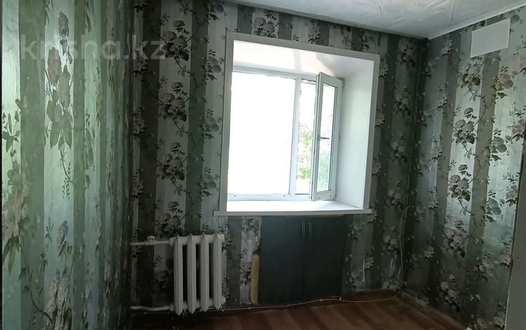 2-комнатная квартира, 45 м², 4/4 этаж, Камзина 98 за 10.5 млн 〒 в Павлодаре — фото 2