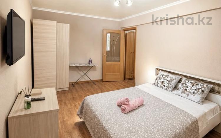 1-комнатная квартира · 43 м² · 3/5 этаж, мкр Центральный 7 за 12 000 ₸ в Атырау — фото 2