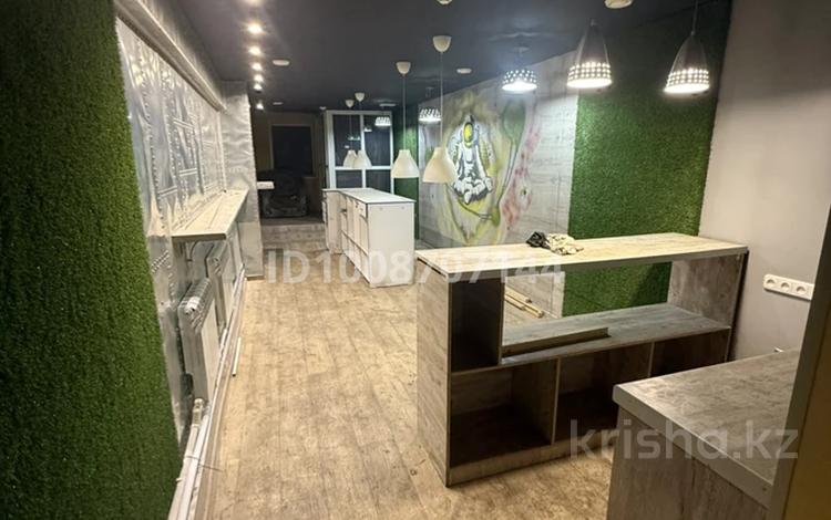 Свободное назначение · 40 м² за 150 000 ₸ в Караганде, Казыбек би р-н — фото 2