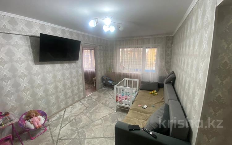 3-комнатная квартира · 60 м² · 5/5 этаж, Сагадата Нурмагамбетова 53 за 24.3 млн 〒 в Усть-Каменогорске — фото 2