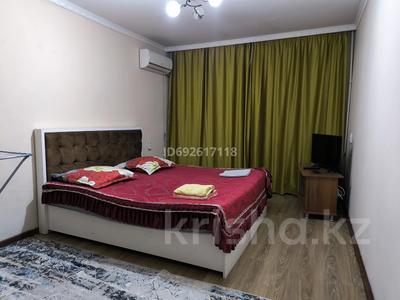 1-комнатная квартира, 33 м², 2/5 этаж посуточно, Жарылкапова 4а за 8 000 〒 в Туркестане