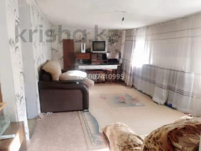 Отдельный дом · 3 комнаты · 80 м² · 10 сот., Лермонтова 13 за 7.5 млн 〒 в Караганде, Алихана Бокейханова р-н