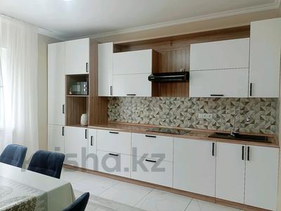 2-комнатная квартира · 70 м² · 4/5 этаж, мкр Самал-3, Достык 117/5 — Аль-Фараби за 370 000 ₸ в Алматы, Медеуский р-н