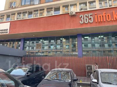 Еркін, кеңселер, дүкендер мен бутиктер, қоғамдық тамақтану орны, сұлулық салондары, білім орталықтары, ойын-сауық · 250 м², бағасы: 220 млн ₸ в Алматы, Бостандыкский р-н