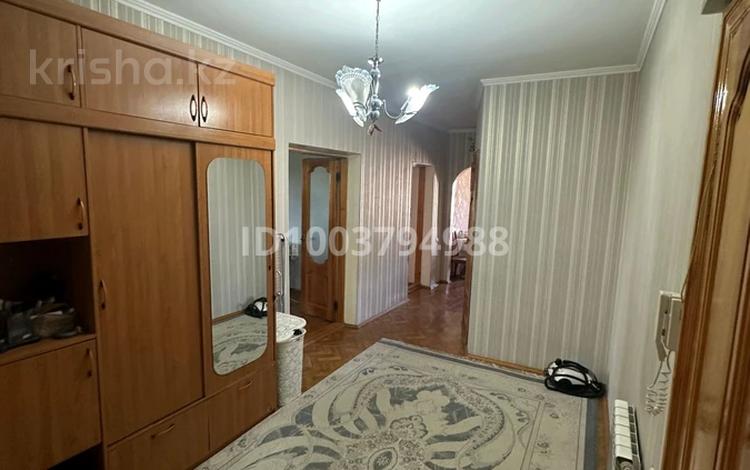 3-комнатная квартира · 84.8 м² · 4/5 этаж, 8-й микрорайон, Ул.Аскарова — Ул.Аскарова угол Мангельдина за 30 млн ₸ в Шымкенте, Туран р-н — фото 7