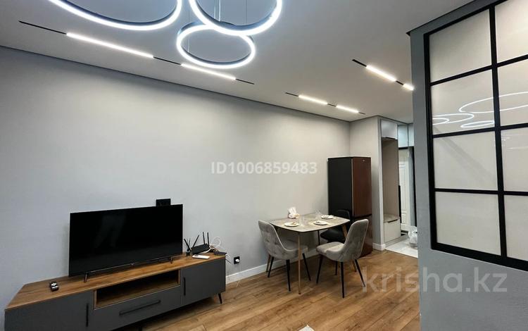 3-комнатная квартира · 72 м² · 11/16 этаж, Гагарина 345 за 45 000 ₸ в Алматы, Бостандыкский р-н — фото 2