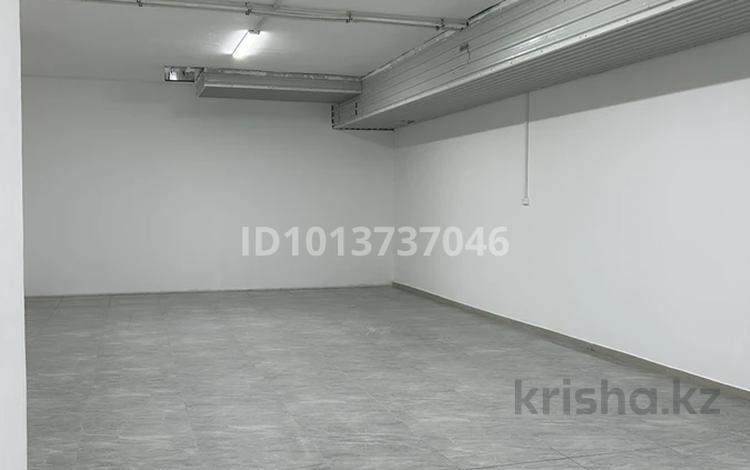Свободное назначение, офисы, магазины и бутики, склады, салоны красоты, медцентры и аптеки, образование · 170 м² за 22 млн ₸ в Актау — фото 2