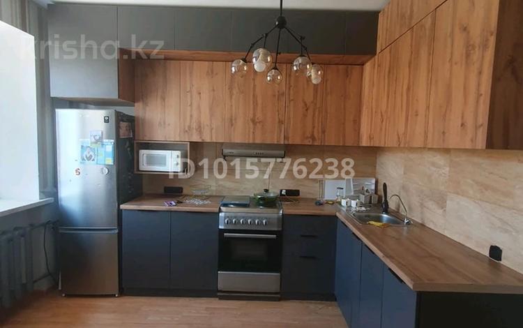 1-комнатная квартира · 30 м² · 2/5 этаж, ЖМ Лесная поляна 1-51 — Рядом фарт магазин, школа, садик, спорт комплекс, магазины за 16 млн ₸ в Косшы — фото 2