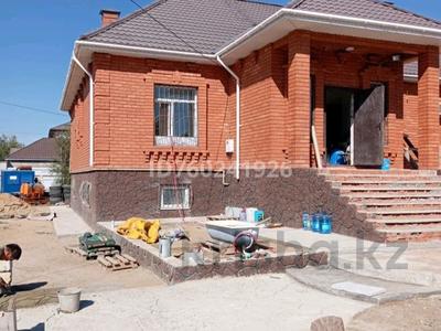 Часть дома · 4 комнаты · 240 м² · 10 сот., Кирпичный 387а — Теннисный корт за 65 млн ₸ в Актобе, жилой массив Кирпичный