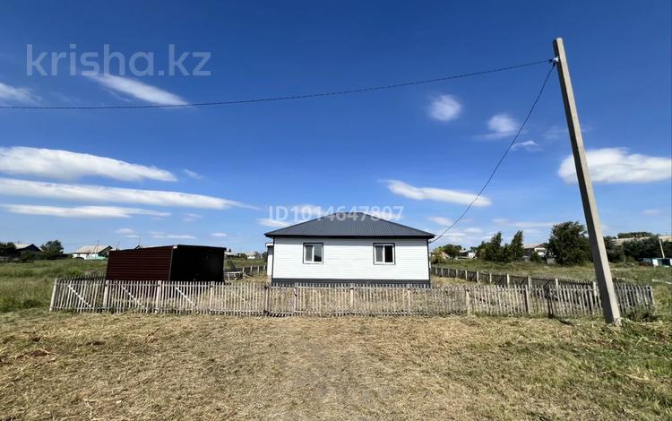 Отдельный дом · 3 комнаты · 90 м² · 10 сот., Суворова за 10.5 млн ₸ в  — фото 2