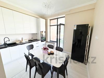 3-комнатная квартира · 90 м² · 1/3 этаж, Мкр Курамыс 78 за 83 млн ₸ в Алматы
