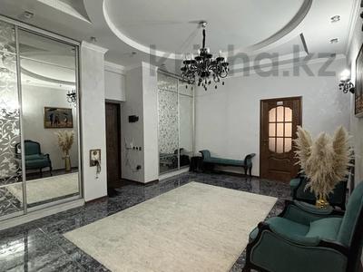 5-комнатная квартира · 245 м² · 1/6 этаж, Кунаева 121 за 305 млн ₸ в Алматы, Медеуский р-н