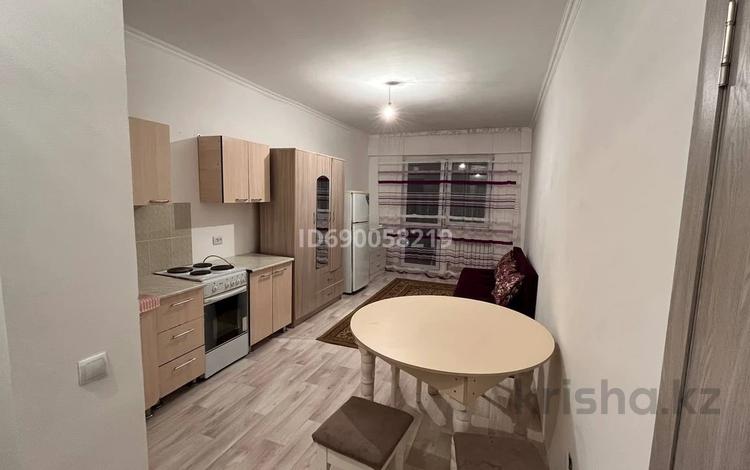 1-комнатная квартира · 30 м² · 10/10 этаж, Жунисова 8/1 — По Толе би за 200 000 ₸ в Алматы, Наурызбайский р-н — фото 2