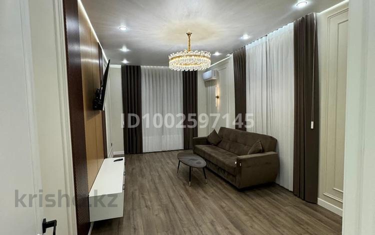 2-комнатная квартира · 80.5 м² · 13/16 этаж, мкр Нурсат — Шаяхметова за 450 000 ₸ в Шымкенте, Каратауский р-н — фото 2