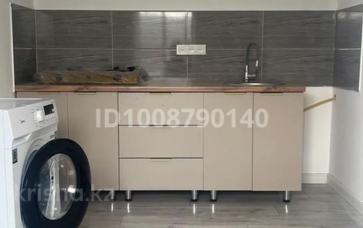 1-комнатная квартира · 33 м² · 1/1 этаж, мкр Мадениет за 120 000 ₸ в Алматы, Алатауский р-н — фото 2