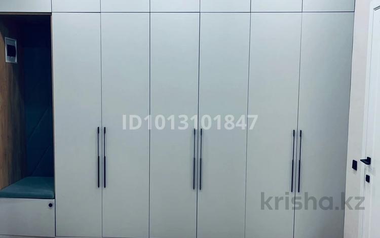 1-бөлмелі пәтер · 53 м² · 3/15 қабат, 17-ш/а. 87/4, бағасы: 18 000 ₸ в Актау, 17-й мкр — фото 2