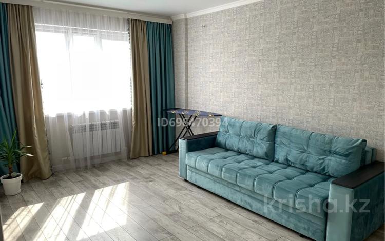 1-комнатная квартира · 50 м² · 5/10 этаж, мкр №6 36Б — Саина - Шаляпина за 280 000 ₸ в Алматы, Ауэзовский р-н — фото 2
