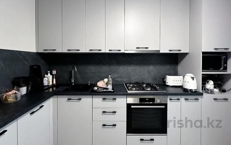 3-бөлмелі пәтер · 72 м² · 1/5 қабат, мкр Алмагуль 27, бағасы: 61 млн ₸ в Алматы, Бостандыкский р-н — фото 2