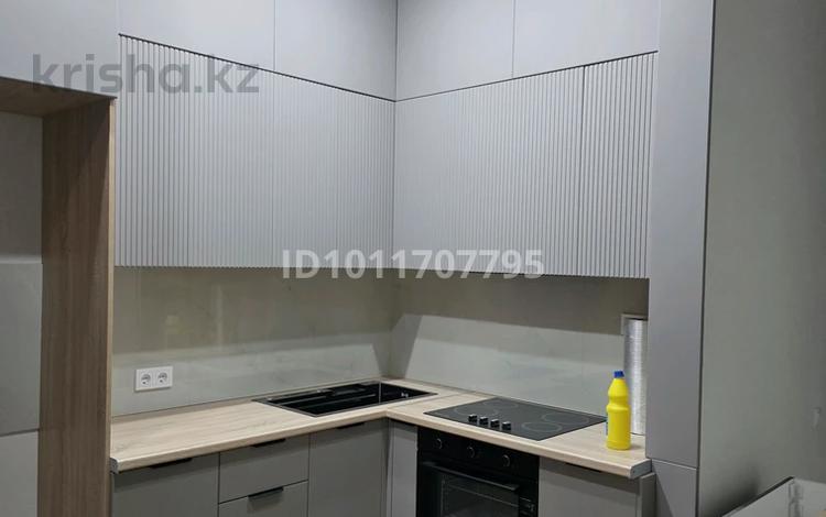 2-комнатная квартира · 50 м² · 8/18 этаж, мкр Сайран, Утеген батыра 11 за 46 млн 〒 в Алматы, Ауэзовский р-н — фото 2