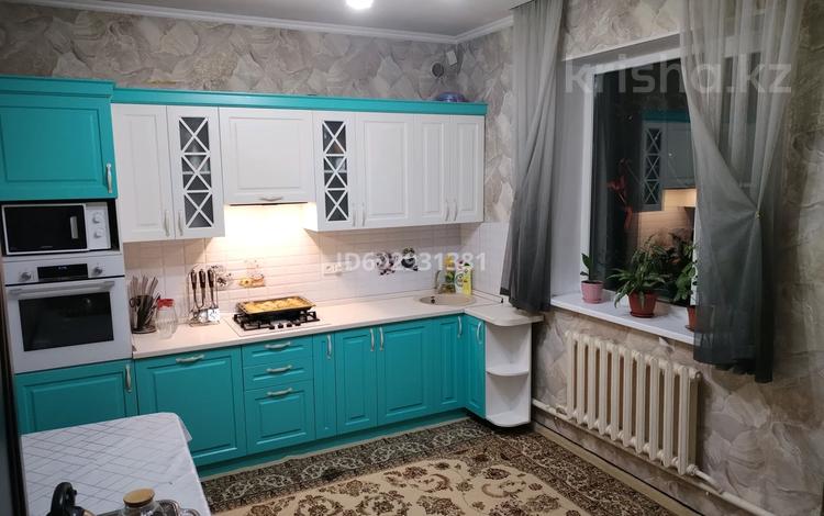 Отдельный дом · 4 комнаты · 145 м² · 8 сот., Исатай 38 за 35 млн 〒 в Айганыме — фото 19