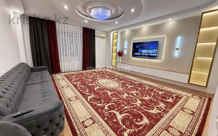 2-комнатная квартира · 131 м² · 8/11 этаж, Кунаева 36 за 380 000 ₸ в Шымкенте, Аль-Фарабийский р-н — фото 19