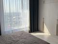 3-комнатная квартира · 95 м² · 19/19 этаж, Аль-Фараби 41 — ПАНОРАМНЫЙ ВИД НА ГОРЫ, ПОЛНОСТЬЮ МЕБЛИРОВАНА за 124 млн ₸ в Алматы, Бостандыкский р-н — фото 3