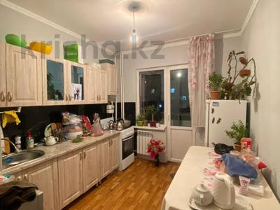 1-комнатная квартира · 43 м² · 2/5 этаж, М-н каратал 60а за 14 млн 〒 в Талдыкоргане