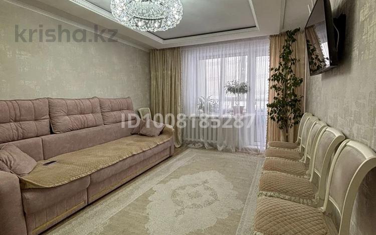 3-комнатная квартира · 65 м² · 9/9 этаж, Майкудук, Мкр Мамыраева 11 за 18 млн ₸ в Караганде, Алихана Бокейханова р-н — фото 2