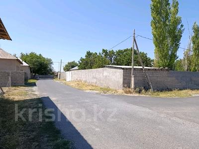 Отдельный дом · 4 комнаты · 120 м² · 14 сот., Қаныш Сатпаев 4 — Ырыс магазинге қарама қарсы орналасқан за 35 млн ₸ в Карасу