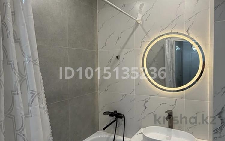 2-бөлмелі пәтер · 60 м², СТ Монтажник, Кошкарбаева 1140, бағасы: 37 млн ₸ в  — фото 2