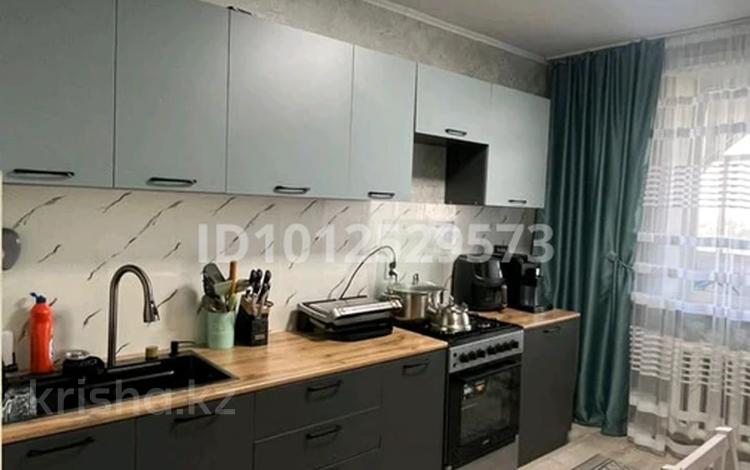 3-бөлмелі пәтер · 71.7 м² · 9/10 қабат, 8-й микрорайон, 8 микрорайон, бағасы: 31 млн ₸ в Костанае — фото 2