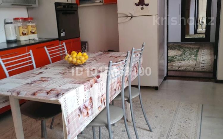 Жеке үй · 2 бөлме · 50 м² · 50 жүзд., мкр Жастар 2 — Каракат, бағасы: 50 000 ₸ в Актобе, жилой массив Жанаконыс — фото 2