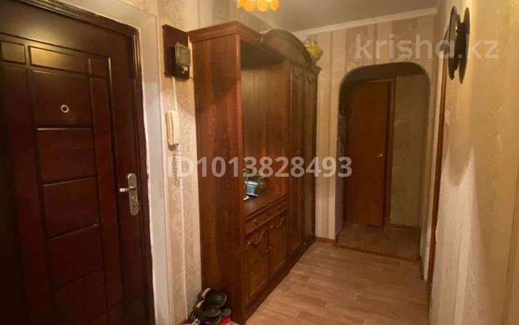 2-бөлмелі пәтер · 48.5 м² · 3/5 қабат, 1 ш/а 8/1 — Пр алии молдагуловой, бағасы: 15.5 млн ₸ в Актобе, мкр 5 — фото 2