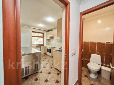 Свободное назначение, офисы, магазины и бутики, общепит, салоны красоты, медцентры и аптеки, образование, развлечения · 127 м² за 70 млн 〒 в Караганде, Казыбек би р-н