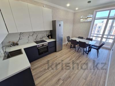 3-комнатная квартира, 95 м², 10/10 этаж, мкр Юго-Восток, микрорайон Байкена Ашимова 21а за 55 млн 〒 в Караганде, Казыбек би р-н