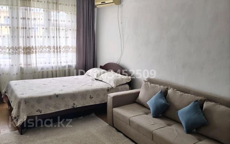 1-бөлмелі пәтер · 30 м² · 3/5 қабат, Агыбай Батыра 1, бағасы: 9 000 ₸ в Балхаше — фото 91