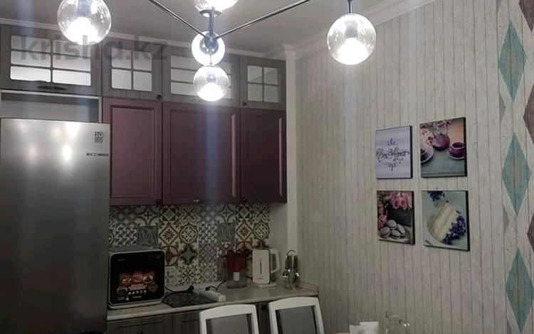 1-комнатная квартира · 40 м² · 8/8 этаж, Аль-Фараби 34/4 — Улы Дала за 250 000 ₸ в Астане, Есильский р-н — фото 5