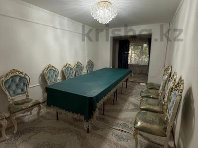 4-комнатная квартира · 104 м² · 1/5 этаж, мкр Аксай-3А 63 за 57 млн ₸ в Алматы, Ауэзовский р-н