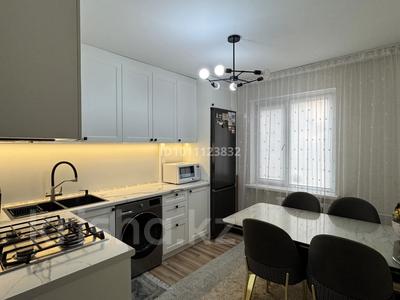 4-комнатная квартира · 85 м² · 3/5 этаж, мкр Аксай-3А 55 — Между Момышулы и Яссауи за 52 млн 〒 в Алматы, Ауэзовский р-н